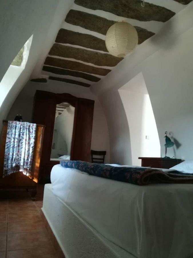Avgoustis' Stone House Villa Otziás Exteriör bild