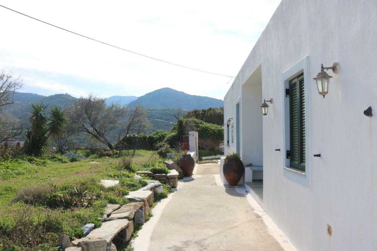 Avgoustis' Stone House Villa Otziás Exteriör bild